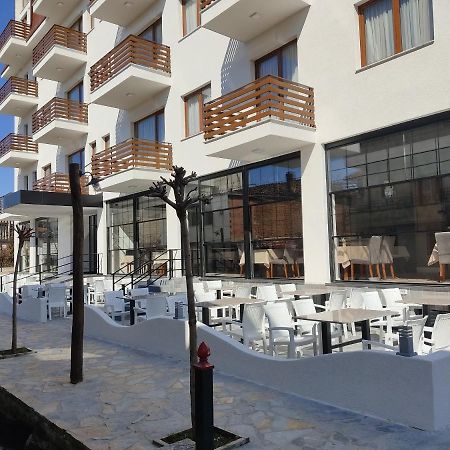 Grand Hotel Pogradec Tushemisht Exterior foto