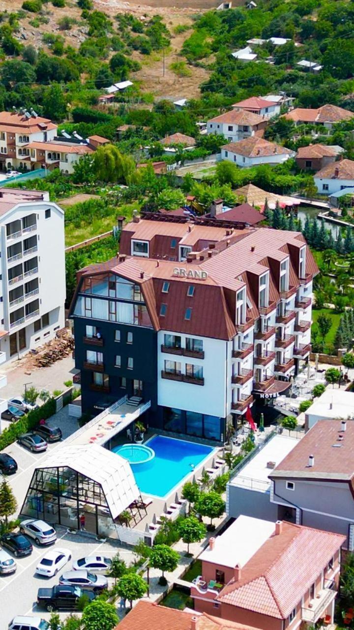 Grand Hotel Pogradec Tushemisht Exterior foto